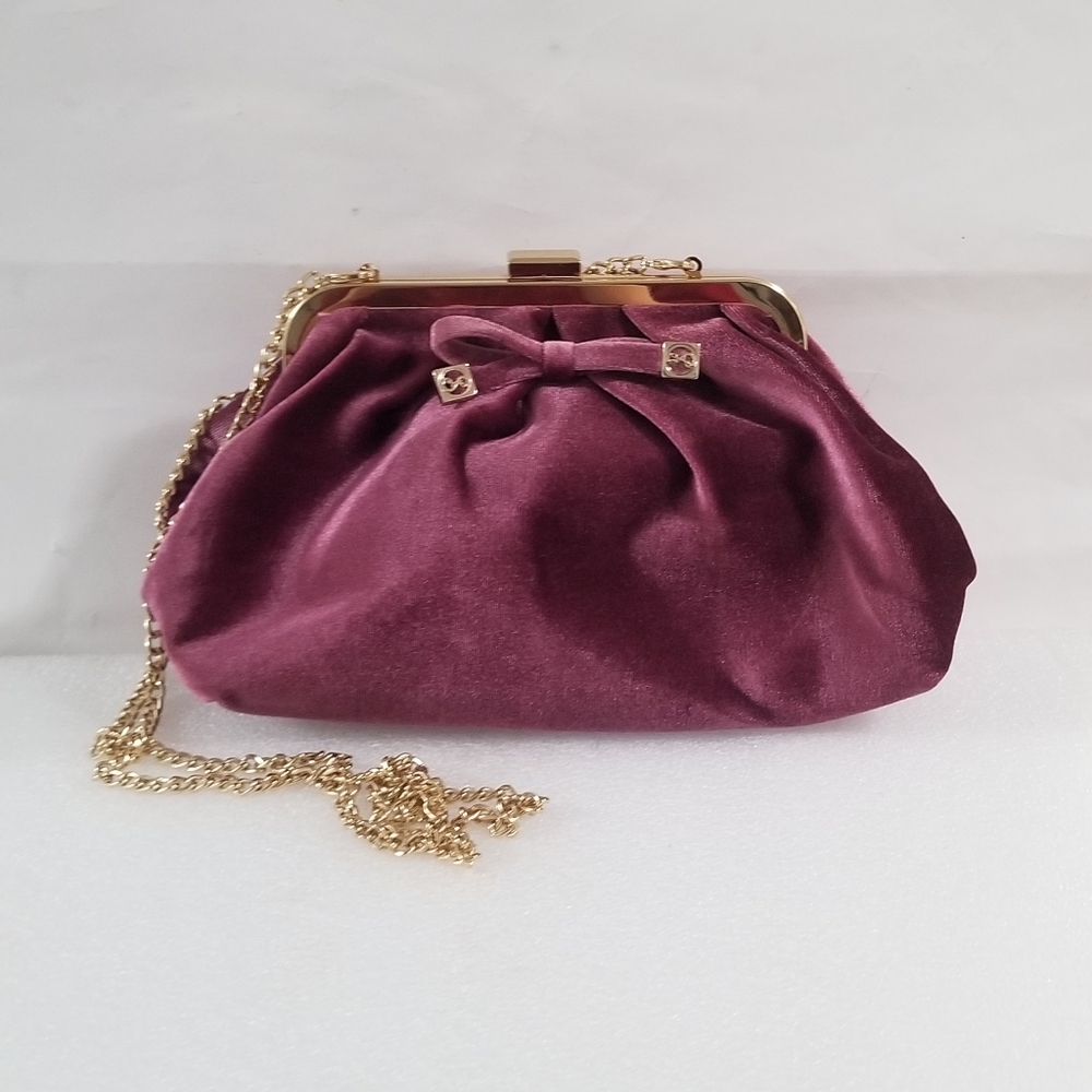 SAM & LIBBY SOFT VELVET BRANDI FRAME CROSSBODY COLOR DUSTY PINK